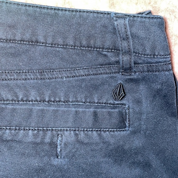 Shorts - Picture 5 of 5